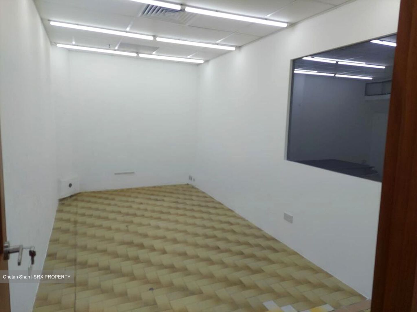 Multi Storey Car Park (D8), Retail #527573881